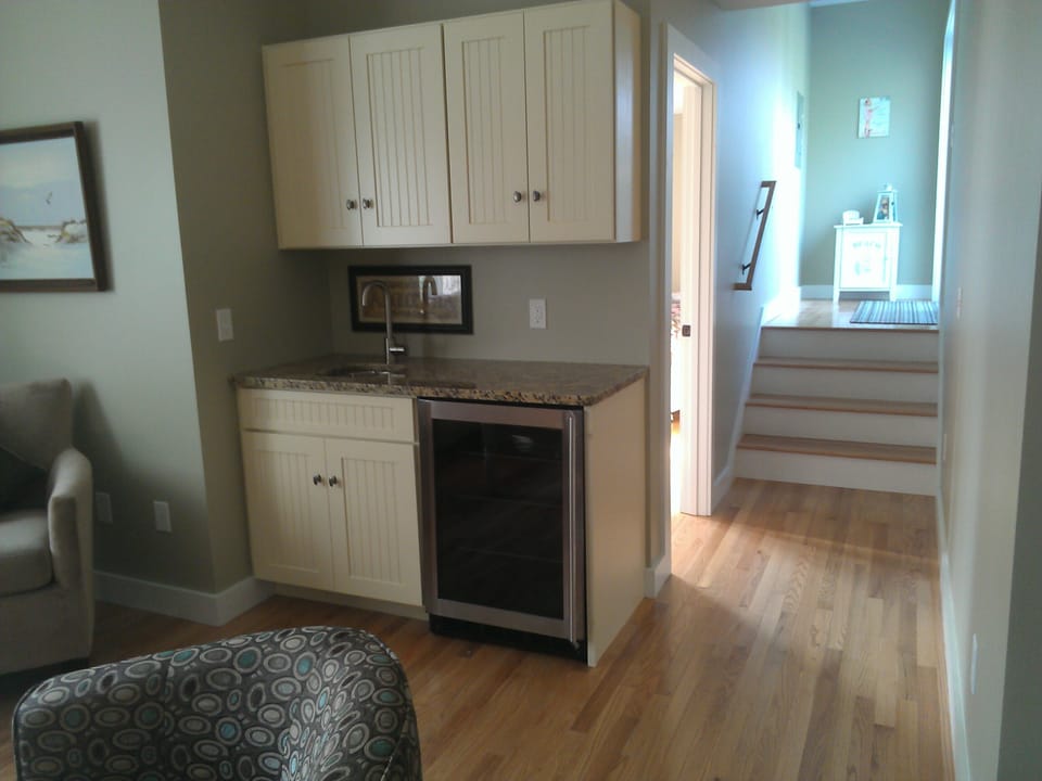 2nd floor entertainment room leading to deck