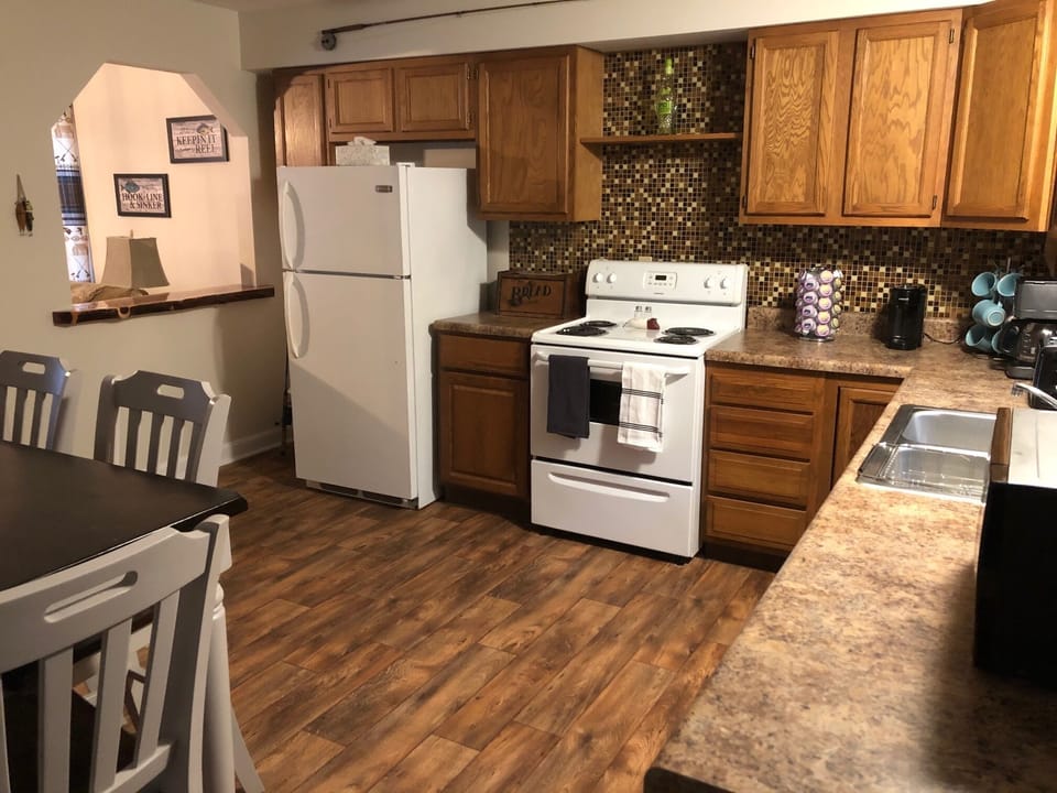 Full kitchen with all amenities needed for a great getaway 