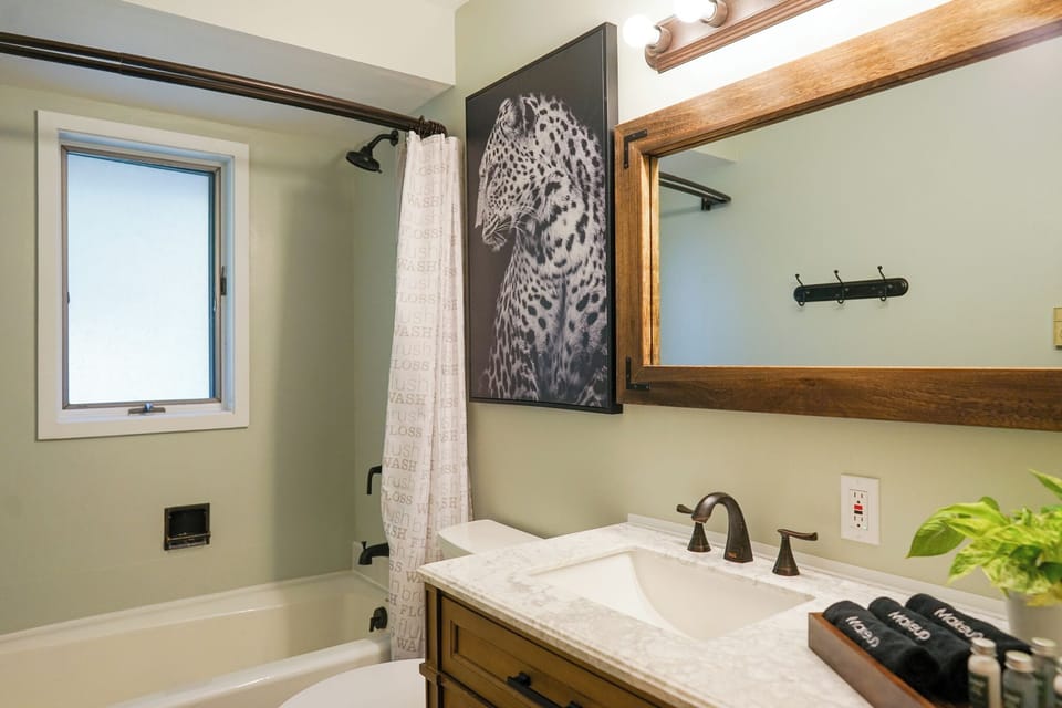 Bright bathroom leopard-print accent for a playful touch