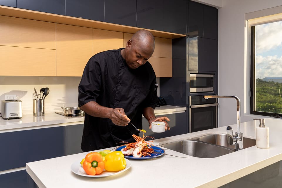 Private chef (in unit not available while guests are in bubble).