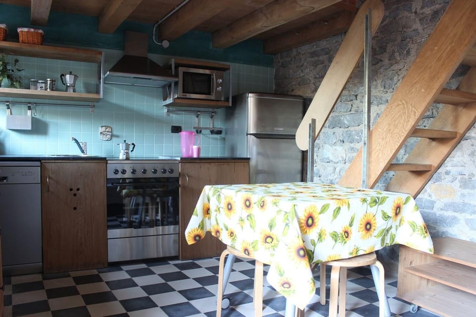 Kitchen area