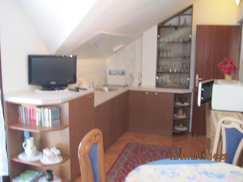 Kitchen area