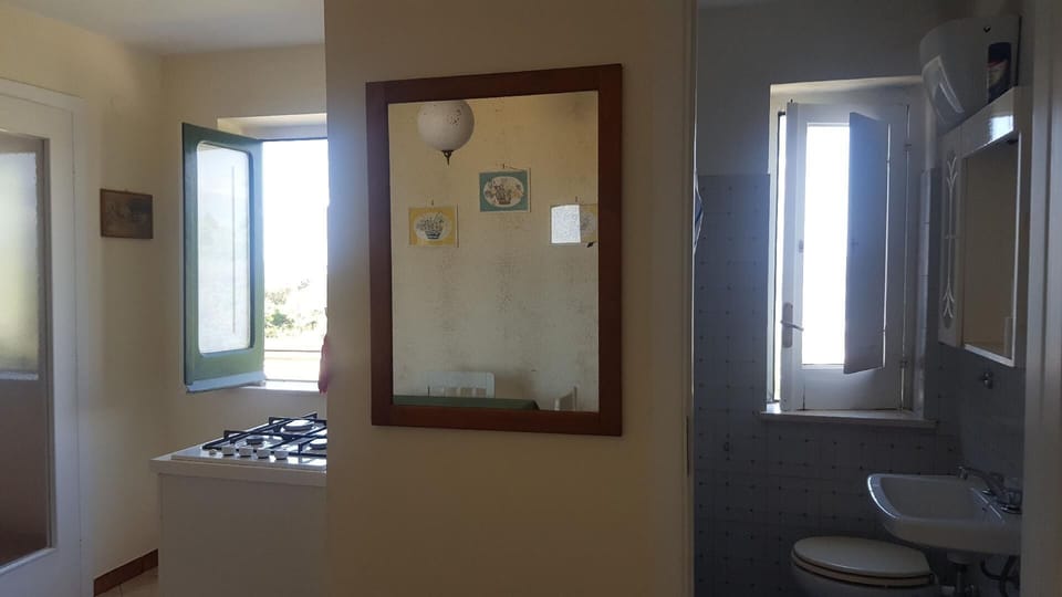 Bath/Shower