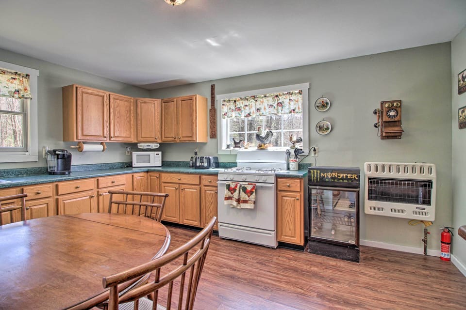 Kitchen | Fully Equipped | Keurig Coffee Maker