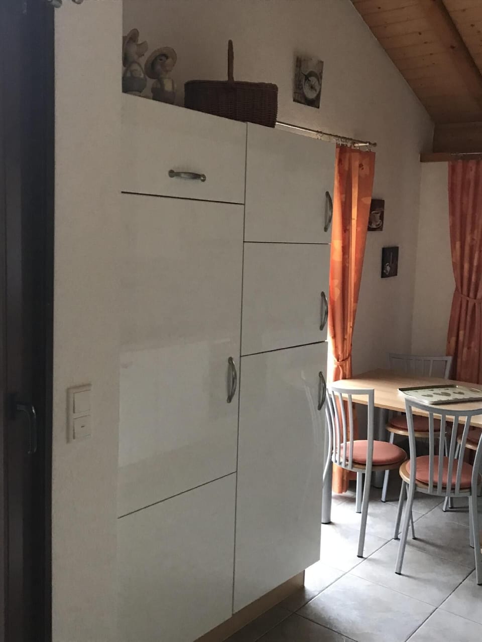 Kitchen area