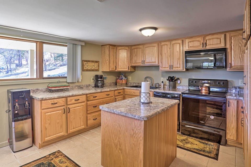 Fully Equipped Kitchen | 1st Floor