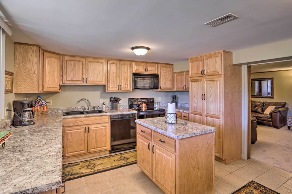 Fully Equipped Kitchen | 1st Floor