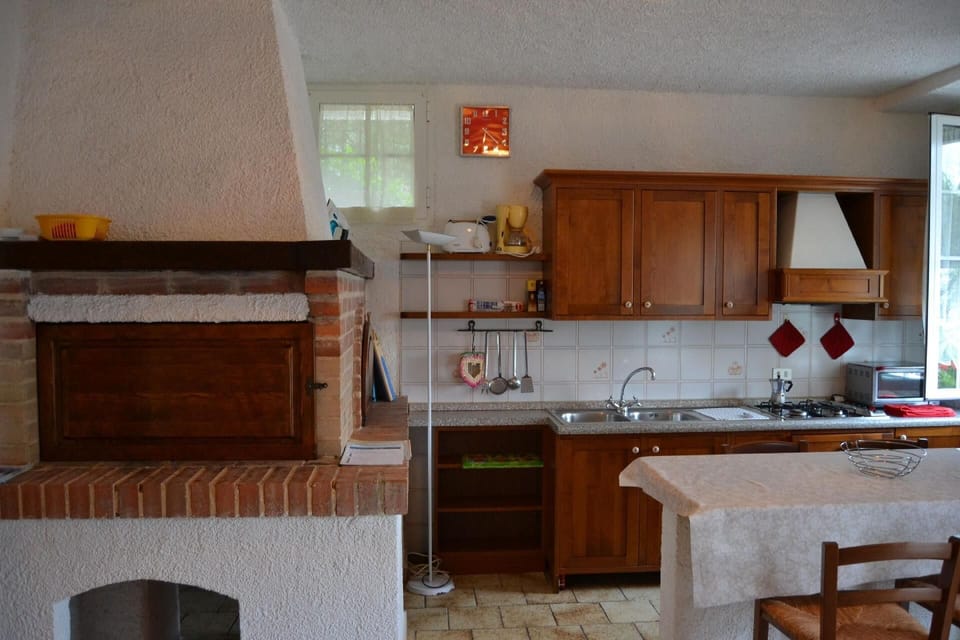 Kitchen area
