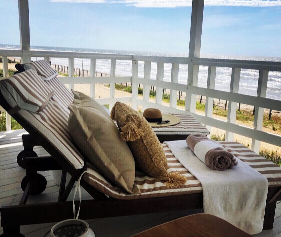 Beachfront Relaxation!