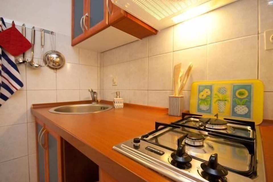 Kitchen area.
