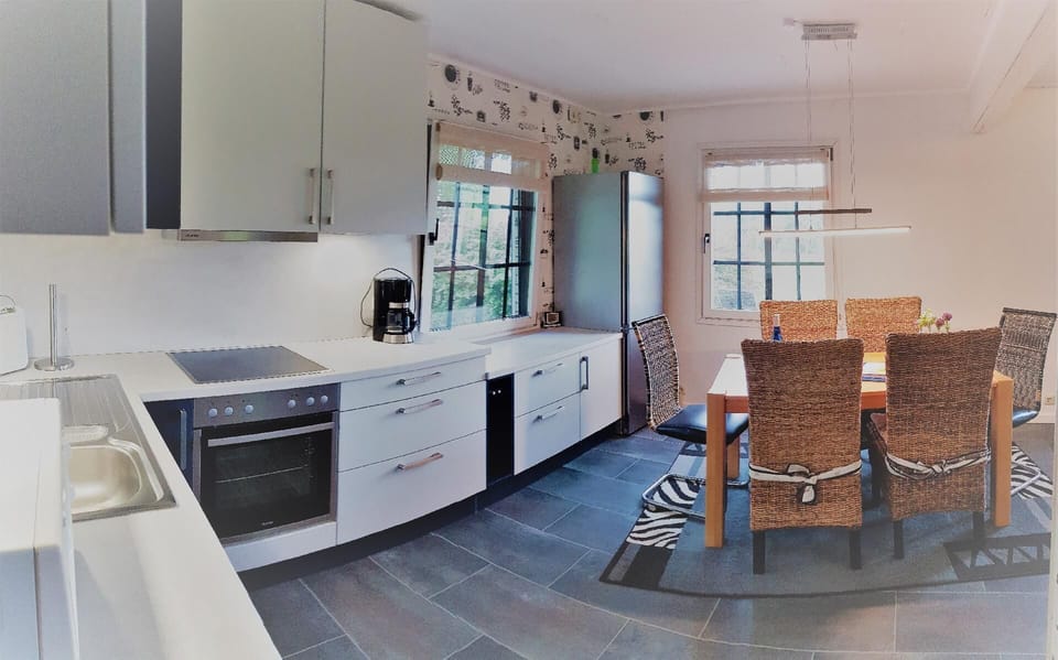 Kitchen area