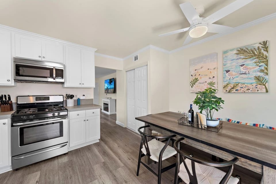 Brand new kitchen is right off of the living room.