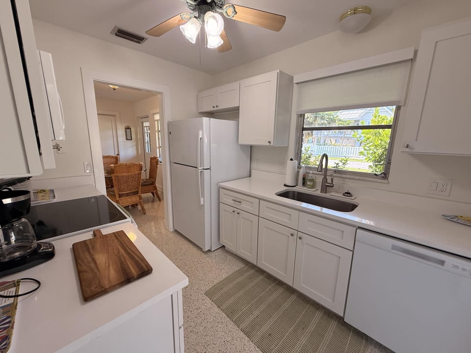 Sea Spray kitchen