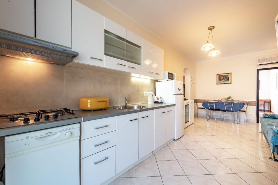 Kitchen area