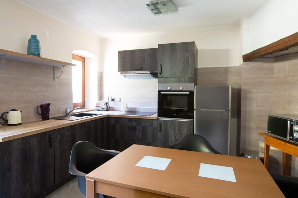 Kitchen area