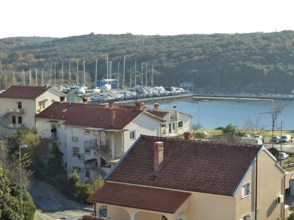 A4