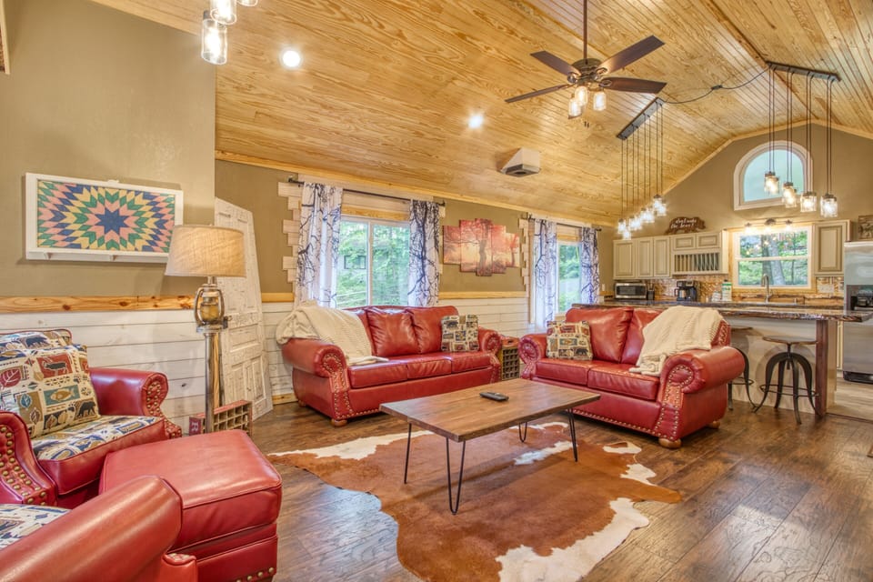 Absolutely Stunning Great Room