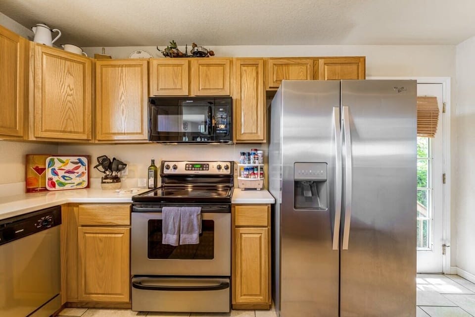 Stainless Steel Appliances with Electric Stove