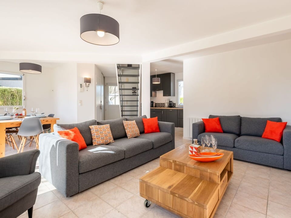 Living Room, Furniture, Room, Property, Interior Design, Building, Couch, Coffee Table, Floor, Table