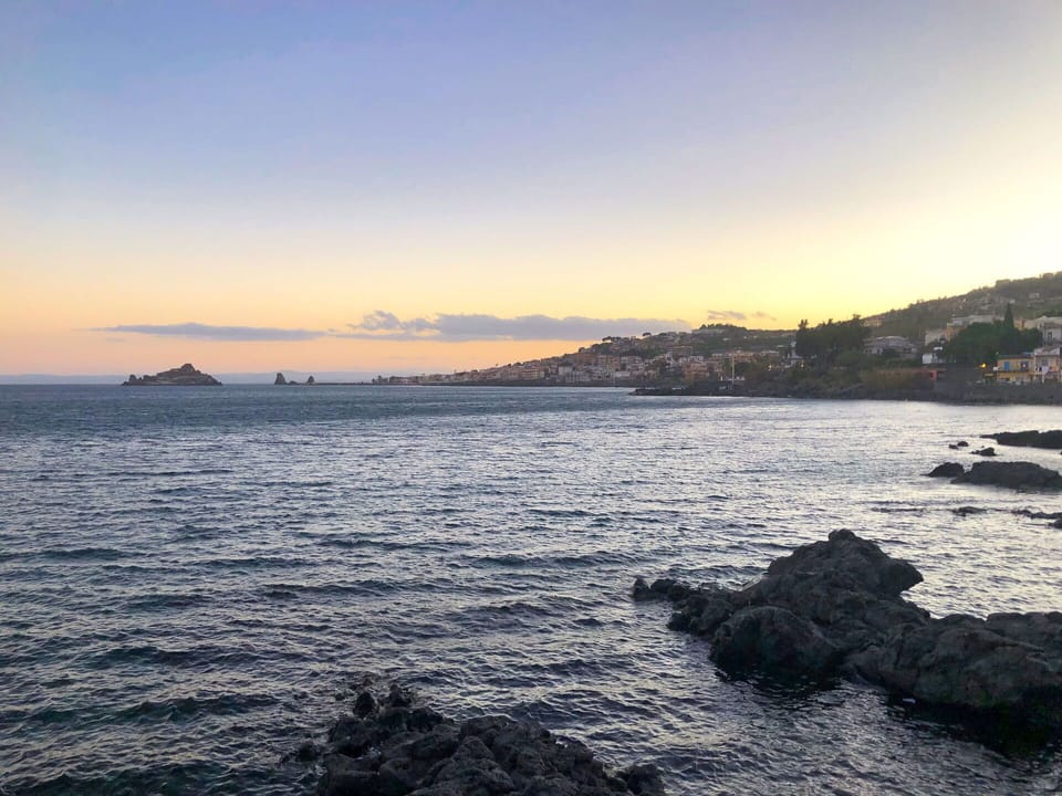 Water, Sky, Cloud, Water Resources, Afterglow, Coastal And Oceanic Landforms, Highland, Dusk, Natural Landscape, Sunrise