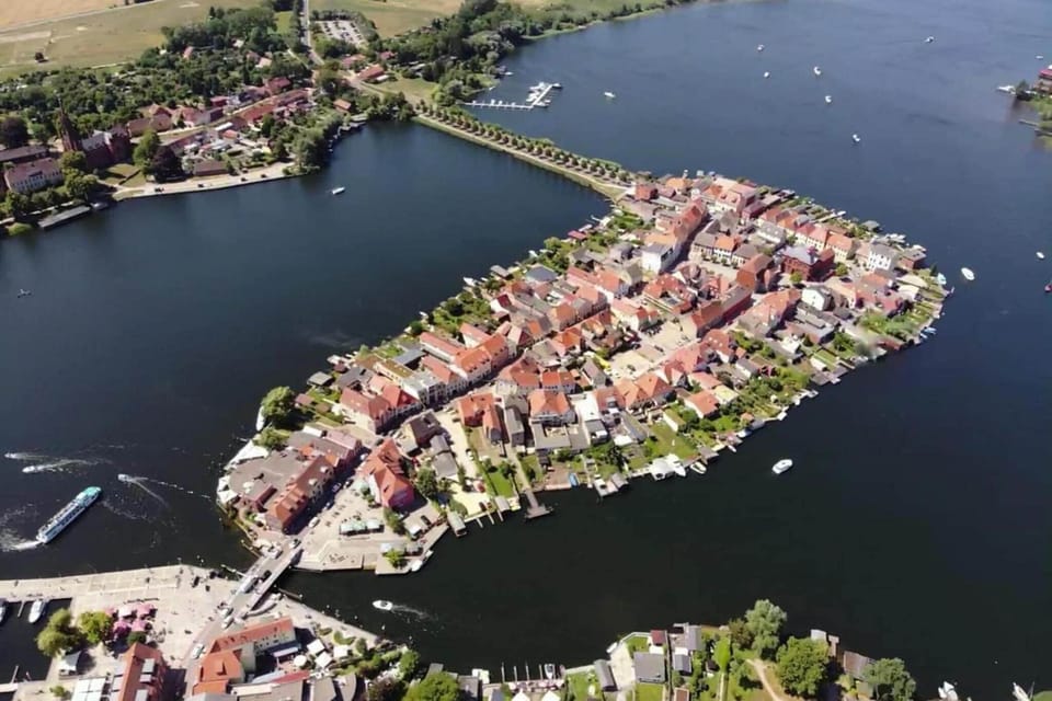 Immediate Surroundings [summer] (<1 km)