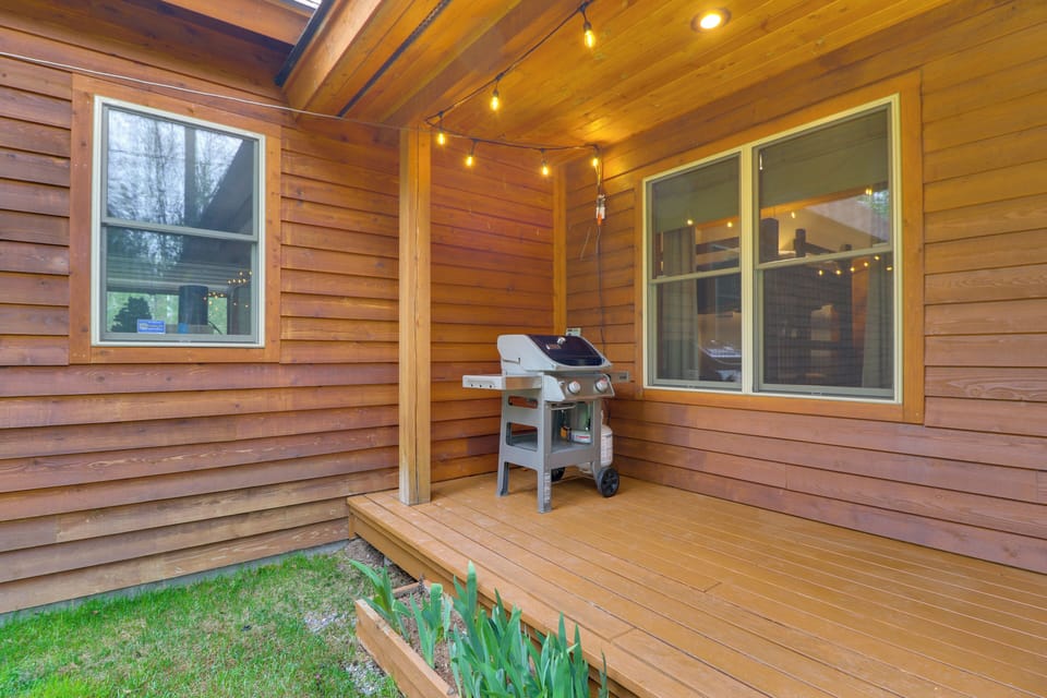 Deck | Gas Grill