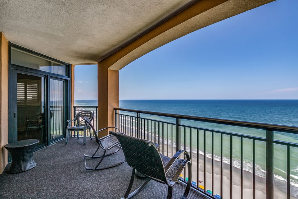 The Island Penthouse 14 balcony