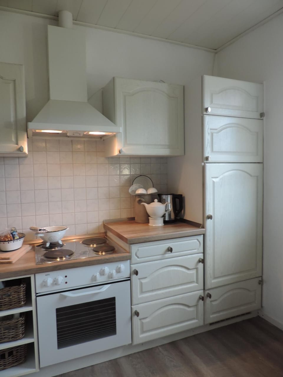 Kitchen area