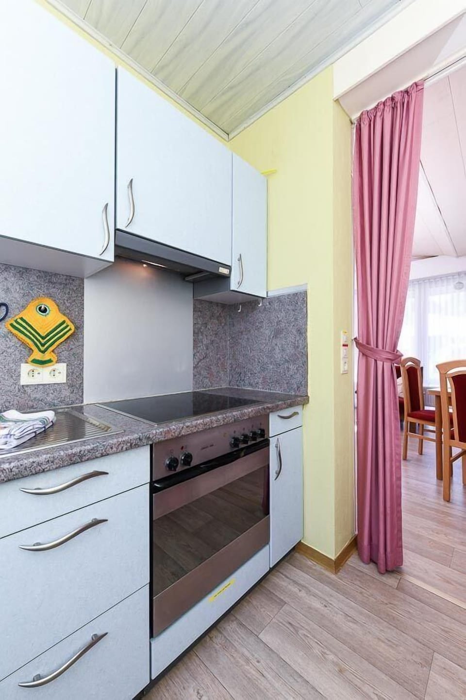 Kitchen area