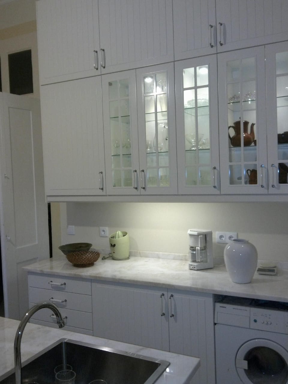 Kitchen area. recently refurbished kitchen