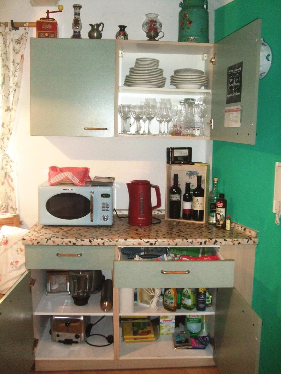 Kitchen area