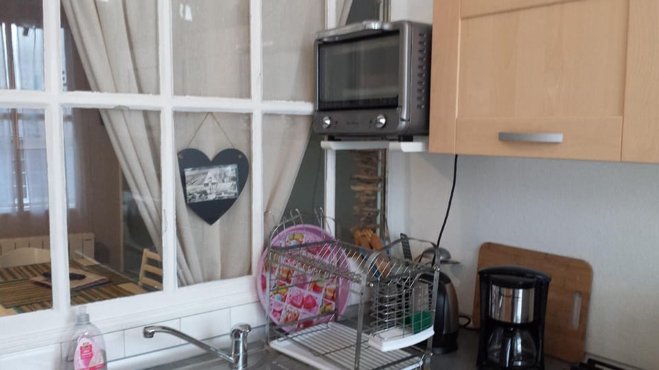 Kitchen area