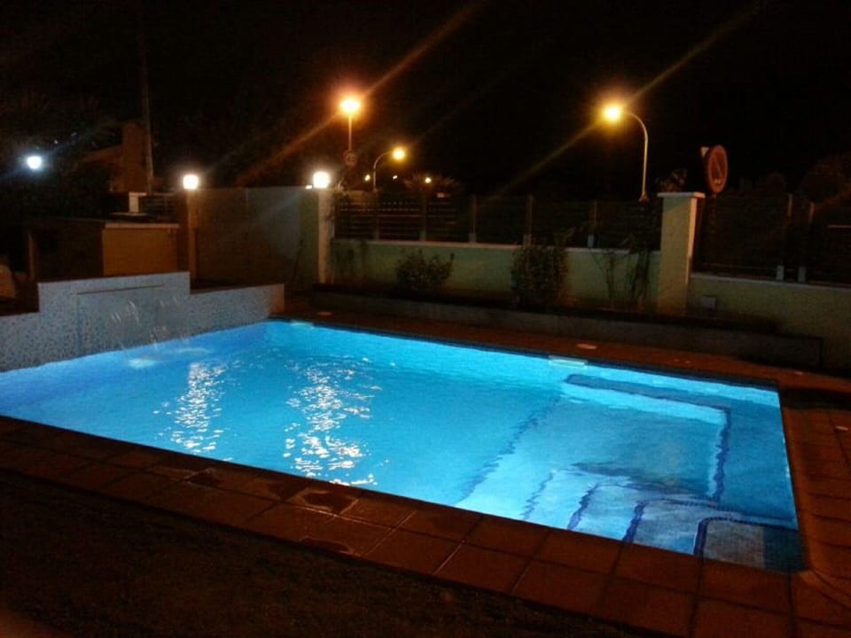 - Illuminated pool. Beautiful and romantic nights by the pool