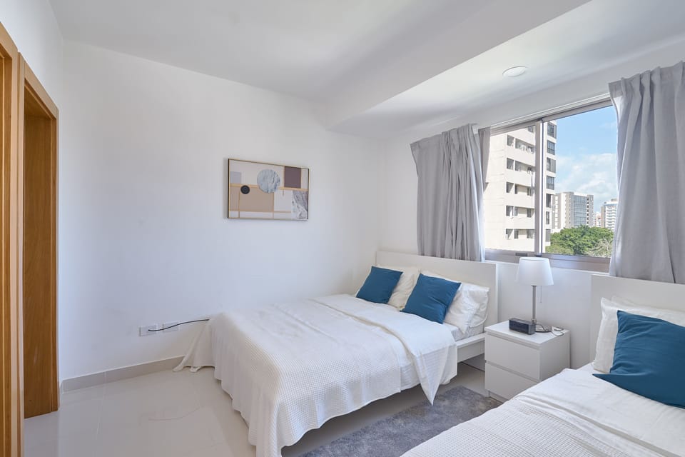 Splendid Bedroom, 2 Queen, Private Bathroom, A/C