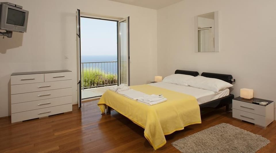 Sleeping area