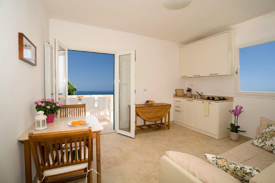 Kitchen area
