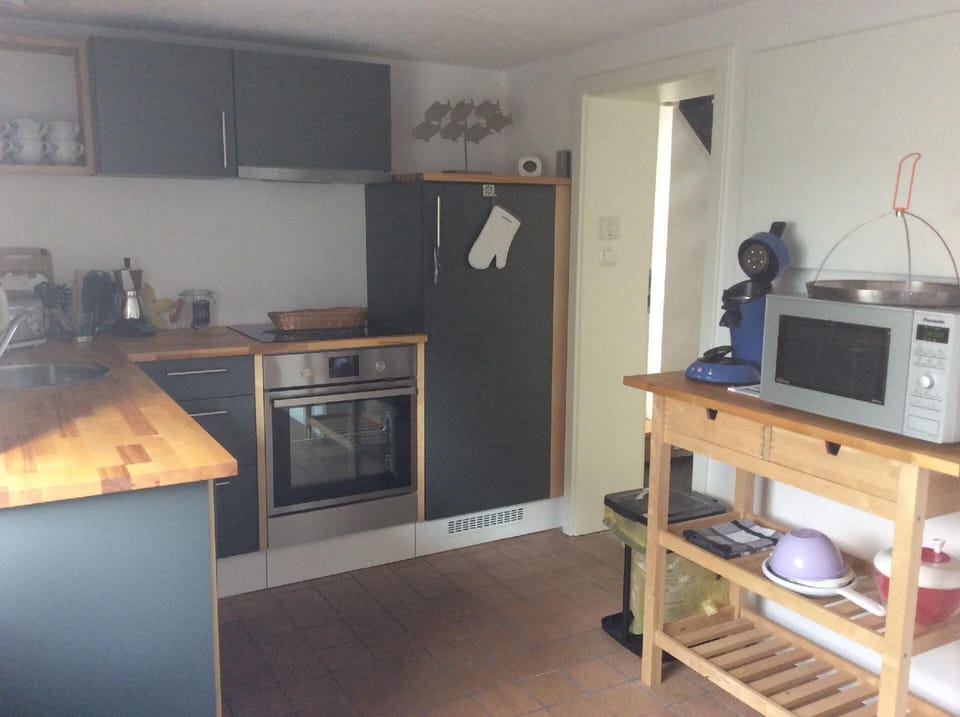 Kitchen area