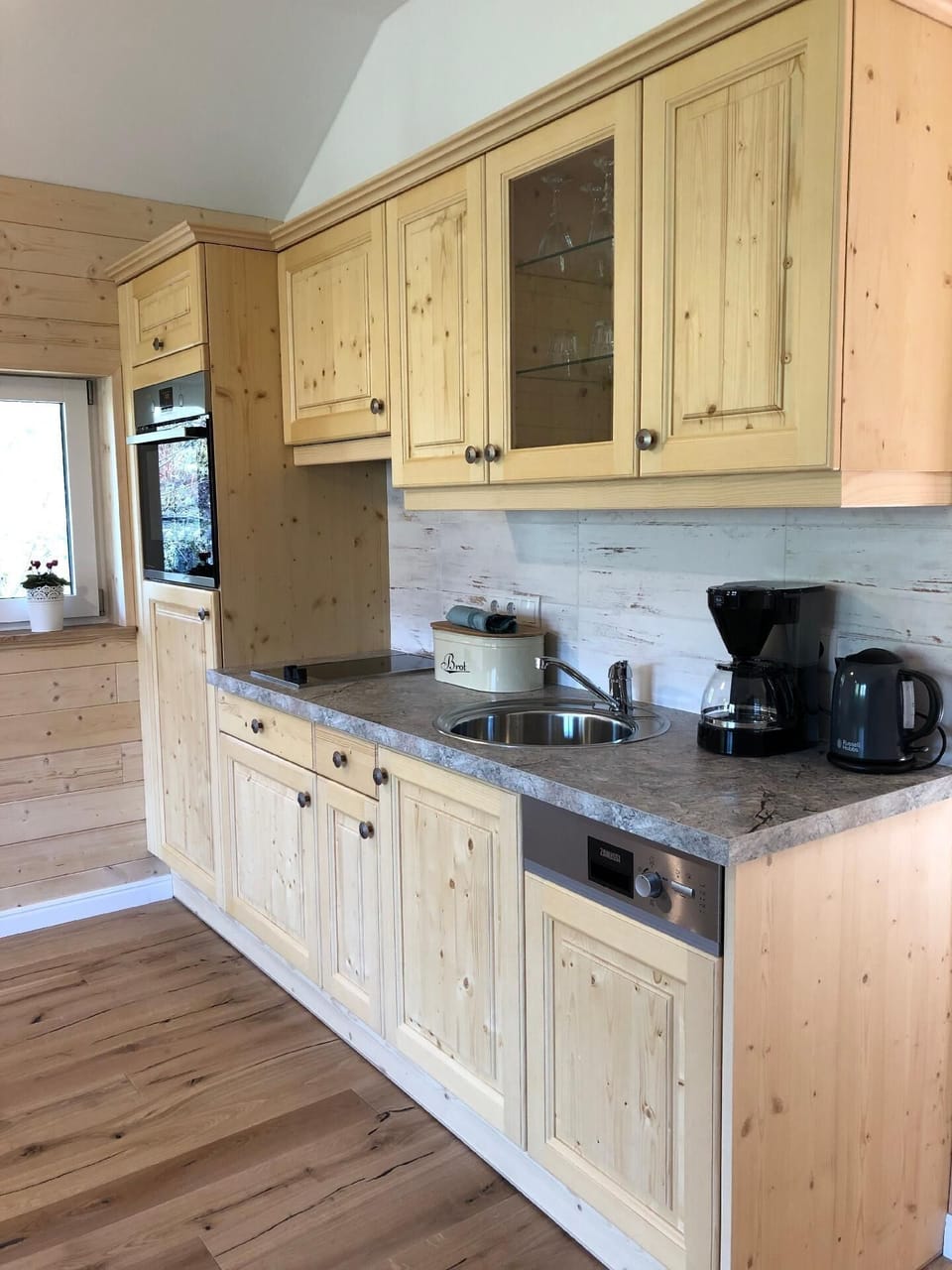 Kitchen area
