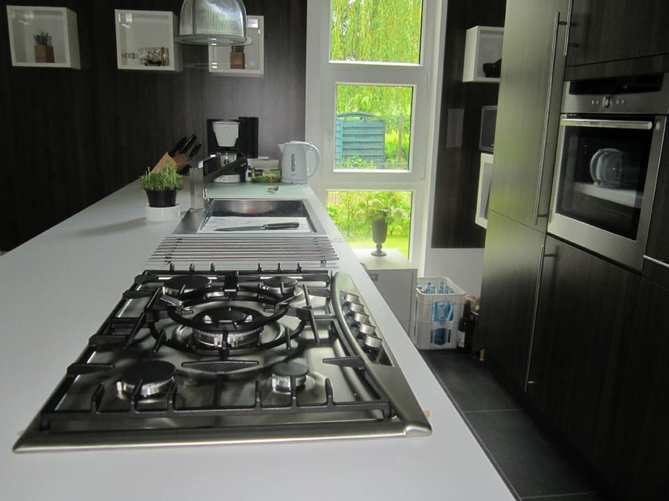 Kitchen area
