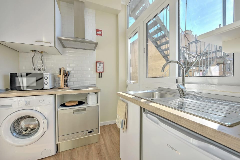 Kitchen area