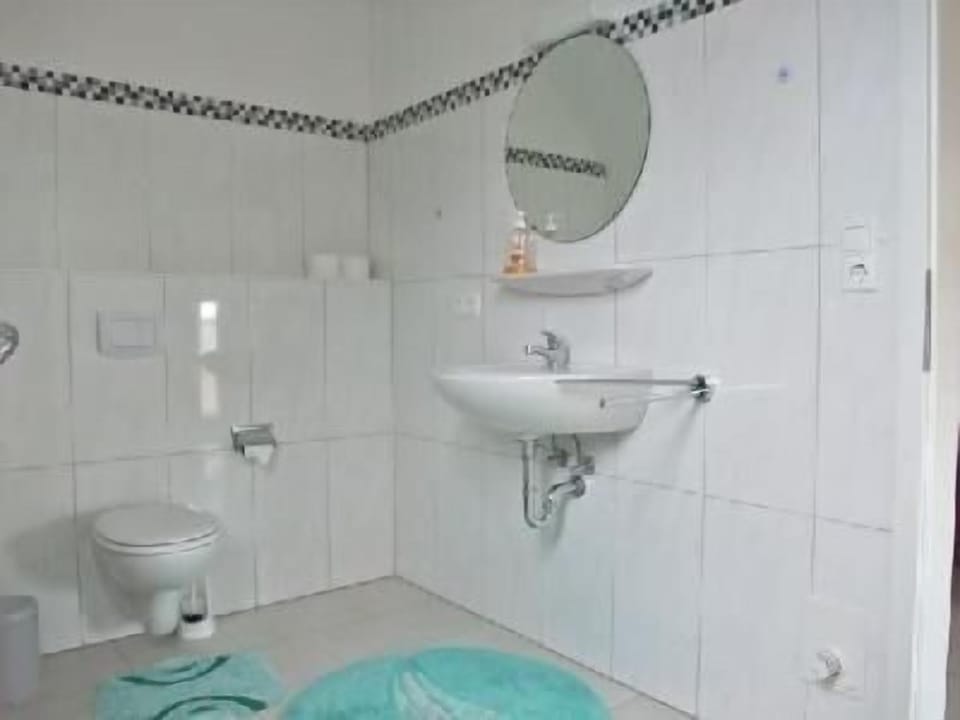 Bath/Shower