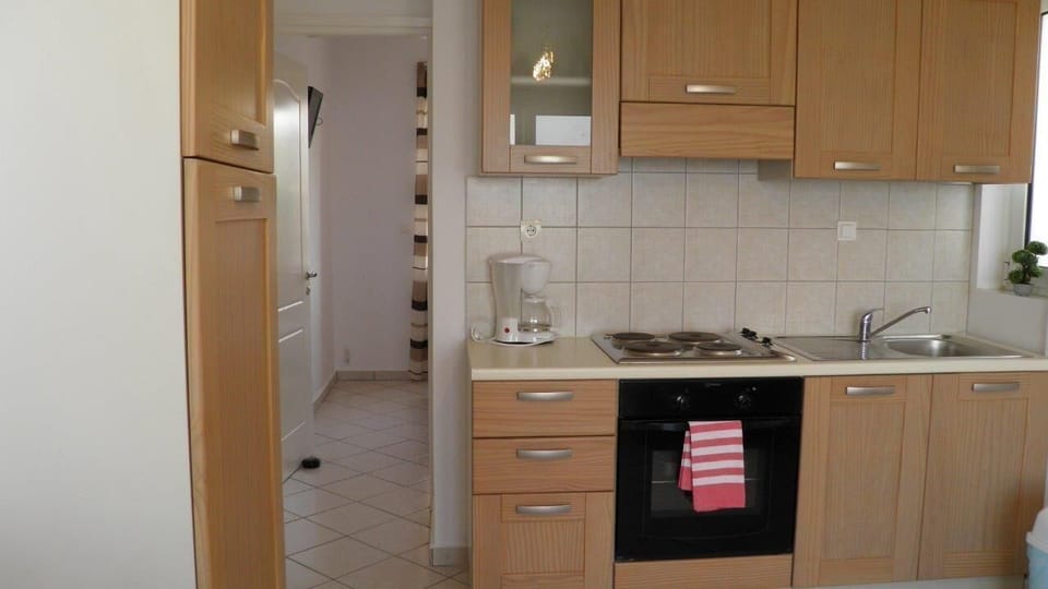 Blue Villa II Kitchen