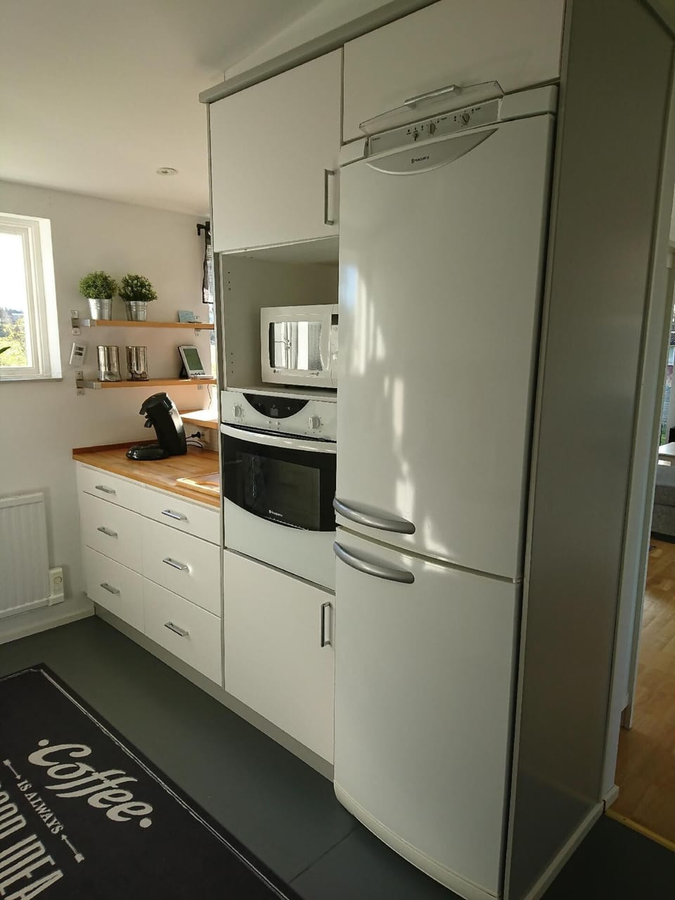 Kitchen area
