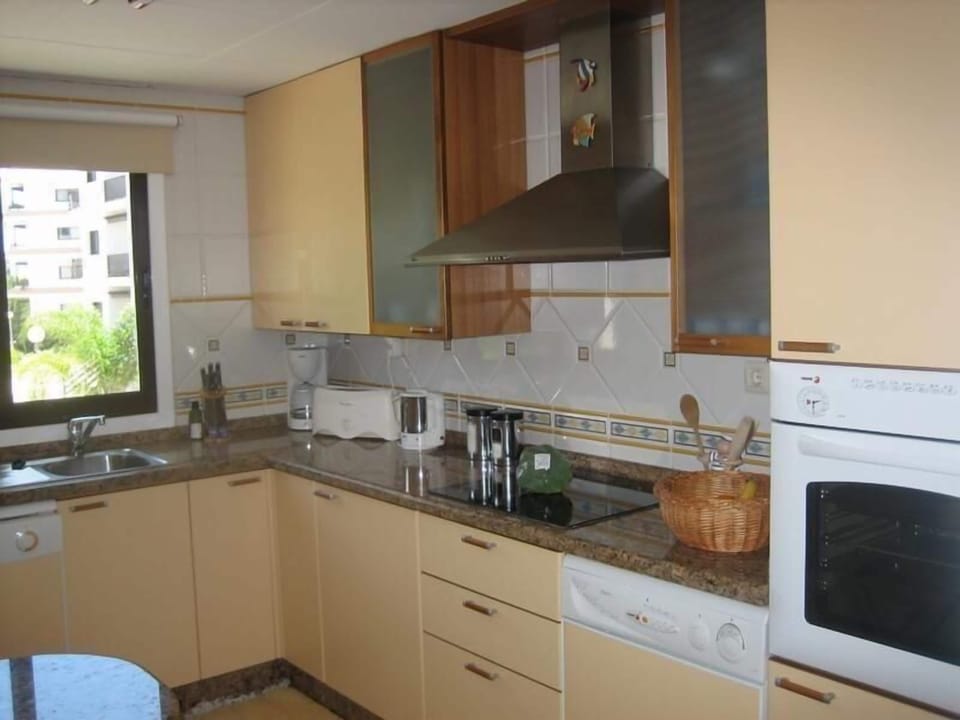 Kitchen area