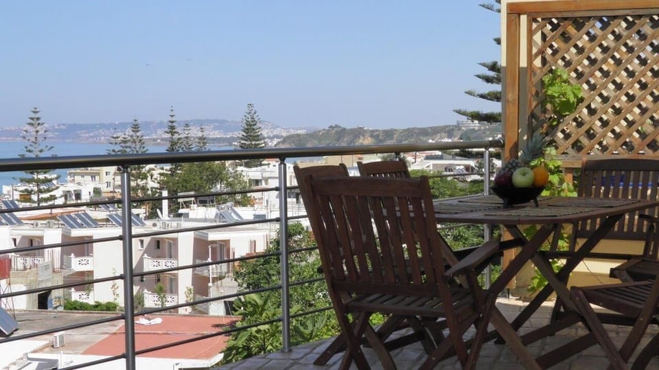 Blue Villa I private external pool area