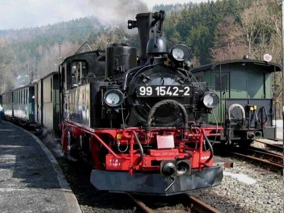 Area that directly surrounds the property