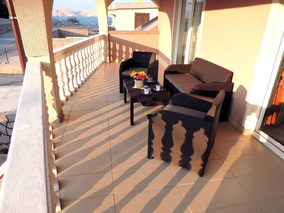 Terrace. terrace 2