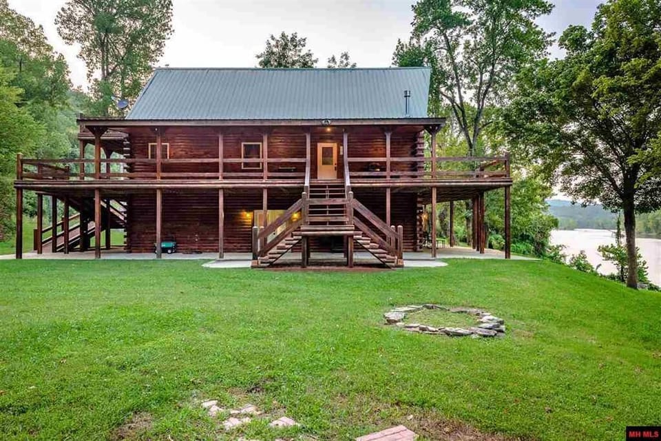 Cabin has stairs on one side and easy to access ramp on other side