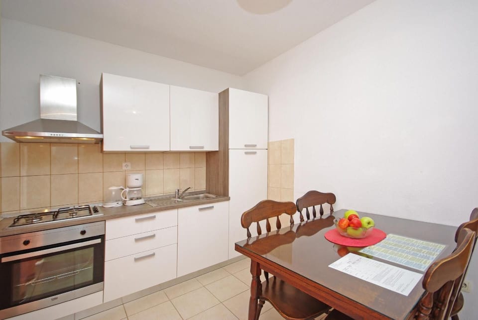 kitchen & living room