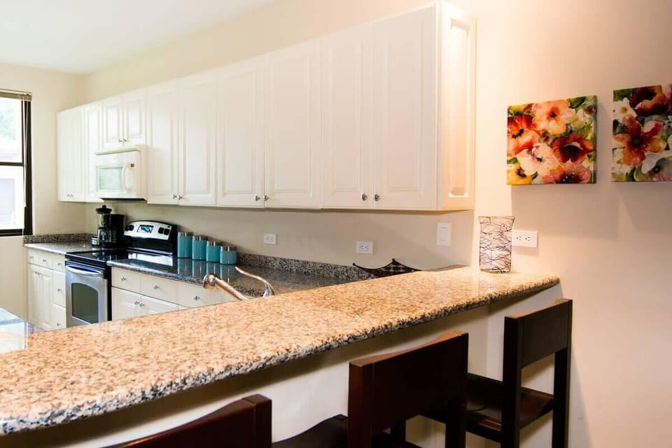 Breakfast Bar